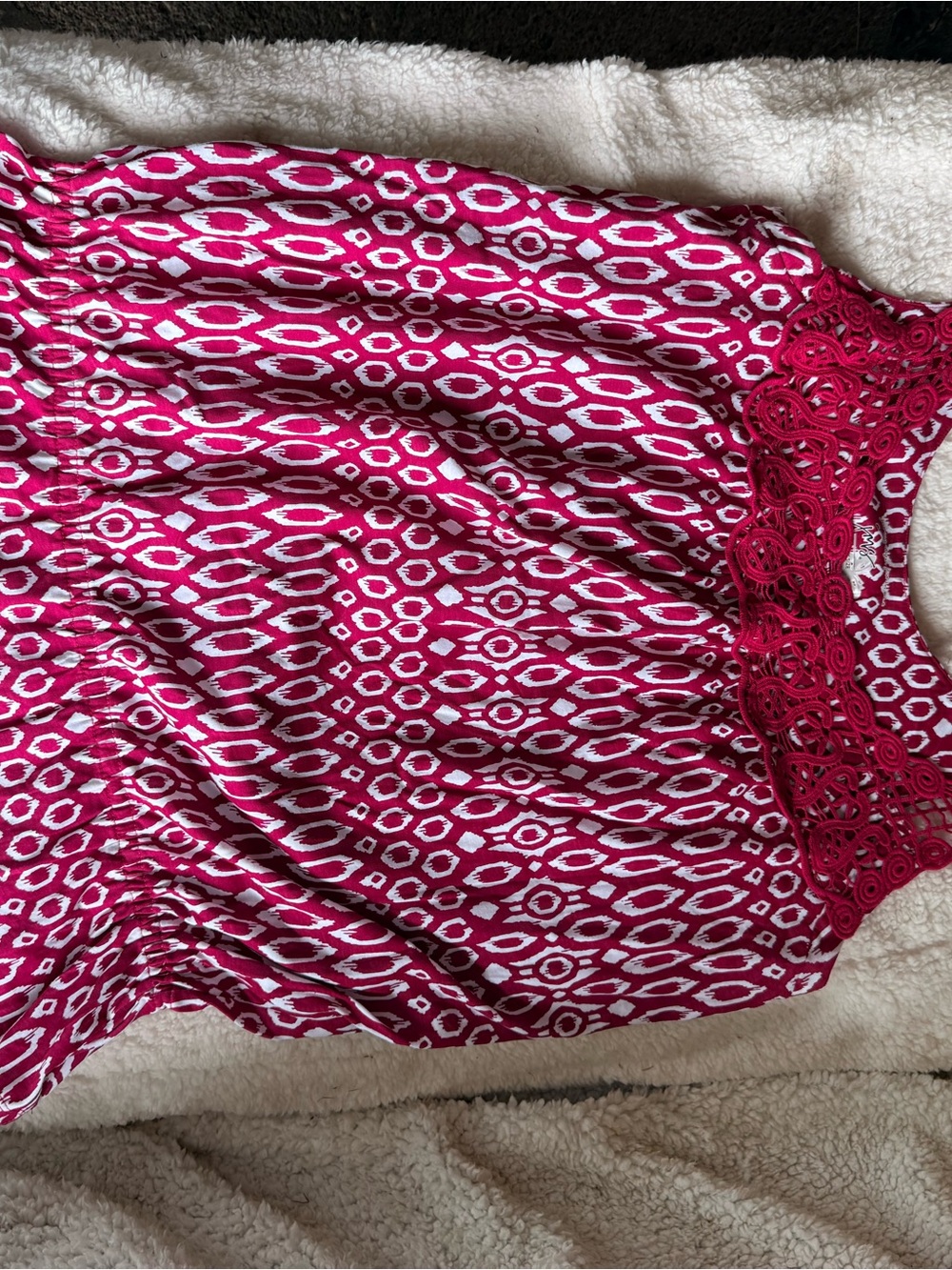 Women’s Casual Fuchsia Geometric Print Tank with Crochet Trim